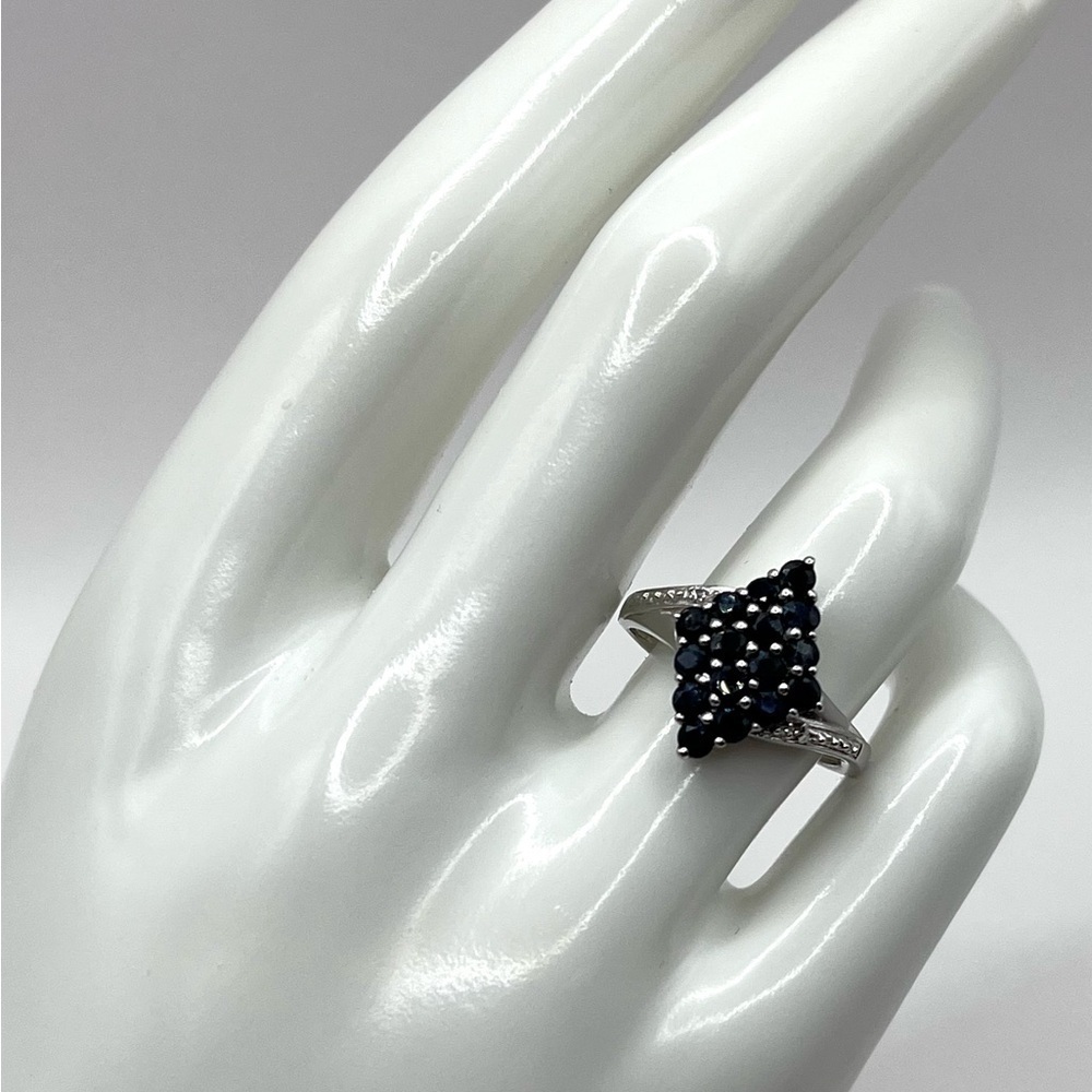 1.00 CT Natural Blue Sapphire Custom Sterling Silver Ring - Picture 4 of 6